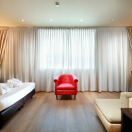 Tuscany Otel