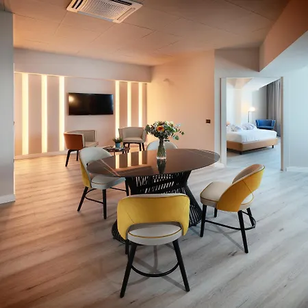 Tuscany Otel 4*