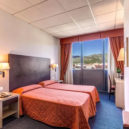 Hotel Tuscany 4*
